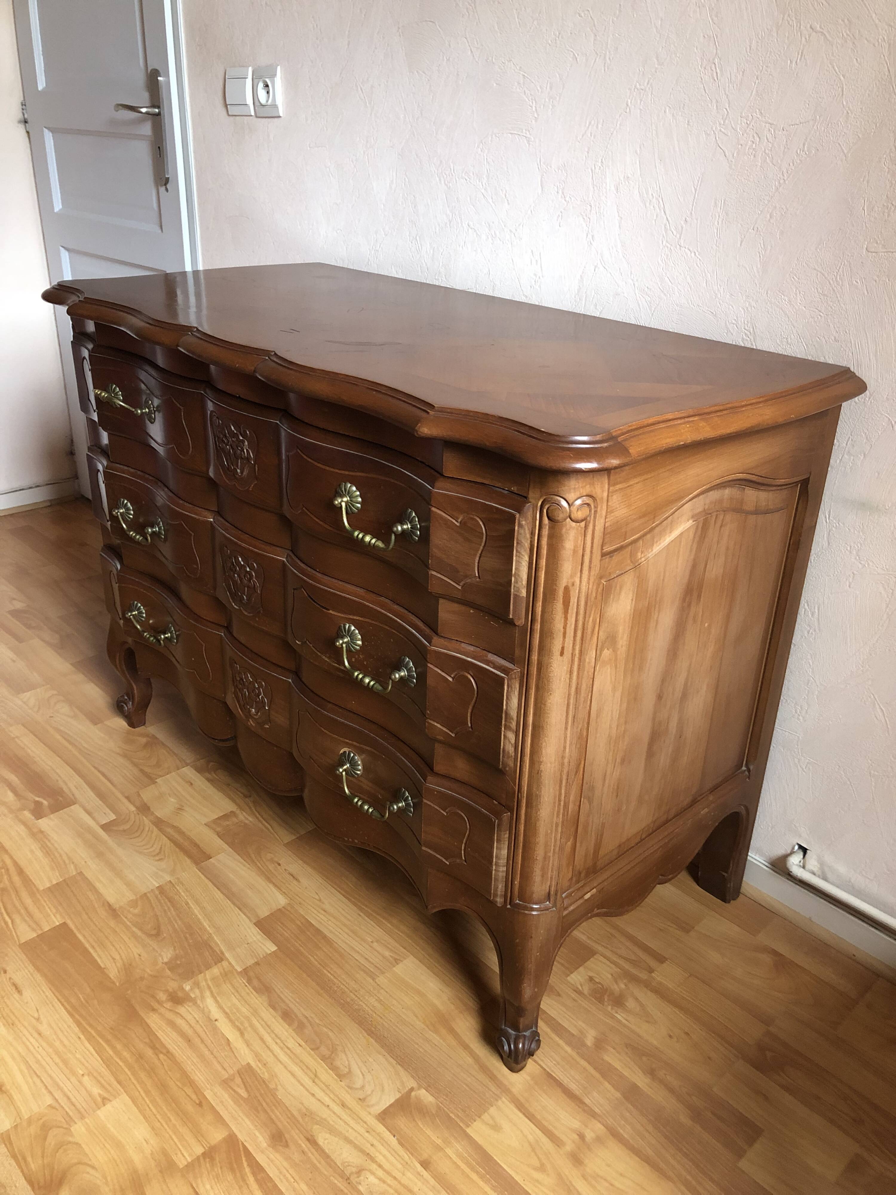 Crossbow chest