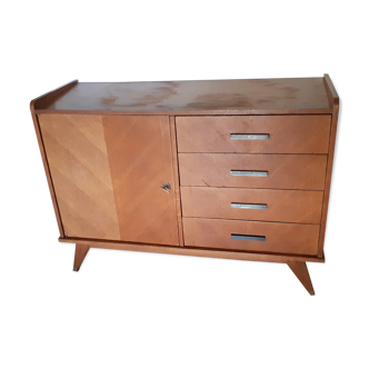 Chest of drawers 50 feet compass
