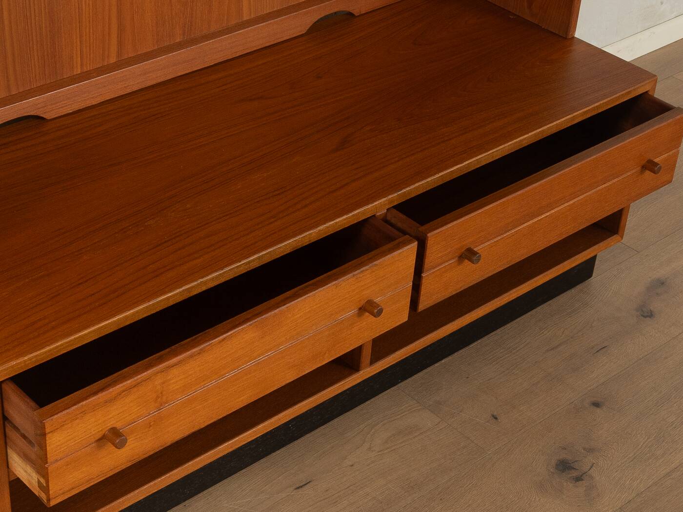 Classic two-piece display cabinet by Poul Hundevad, 1960s