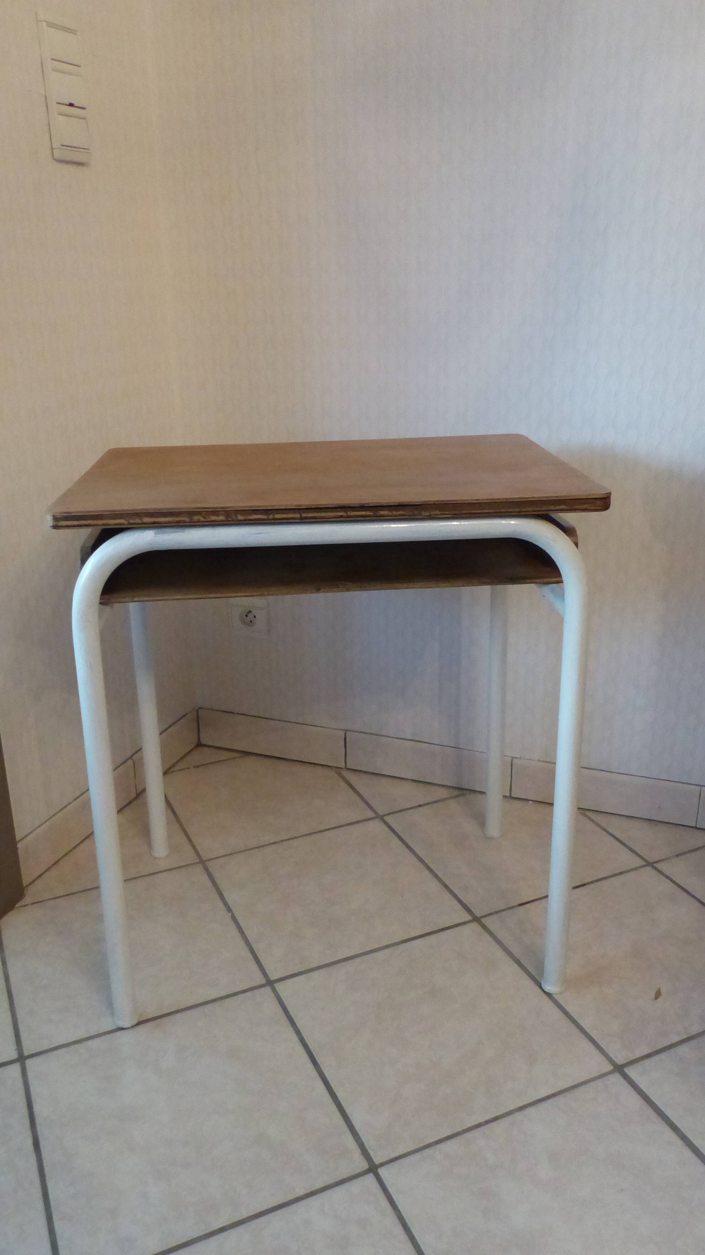 Writing desk and chair