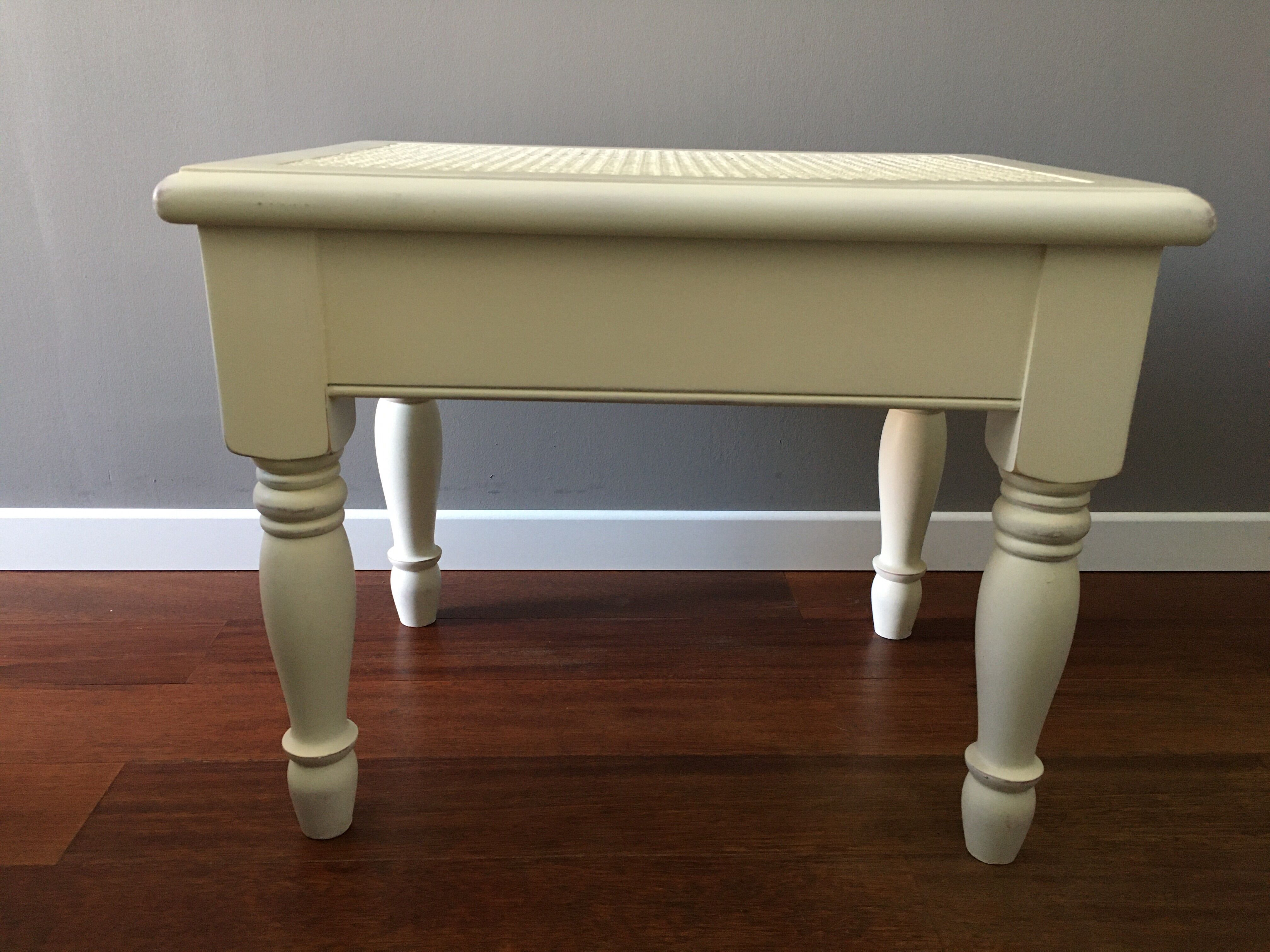 Country corner coffee table