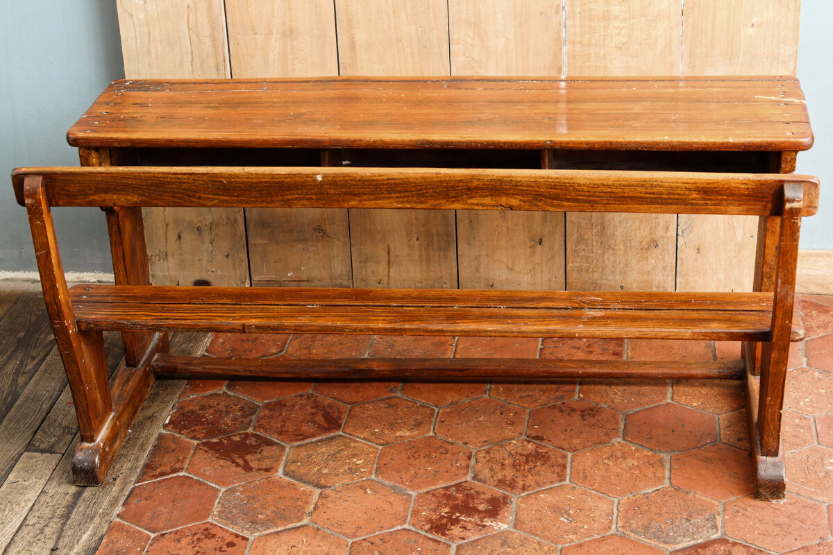 Three-seater desk