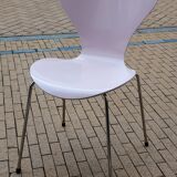 Chaise papillon série 7 d'Arne Jacobsen