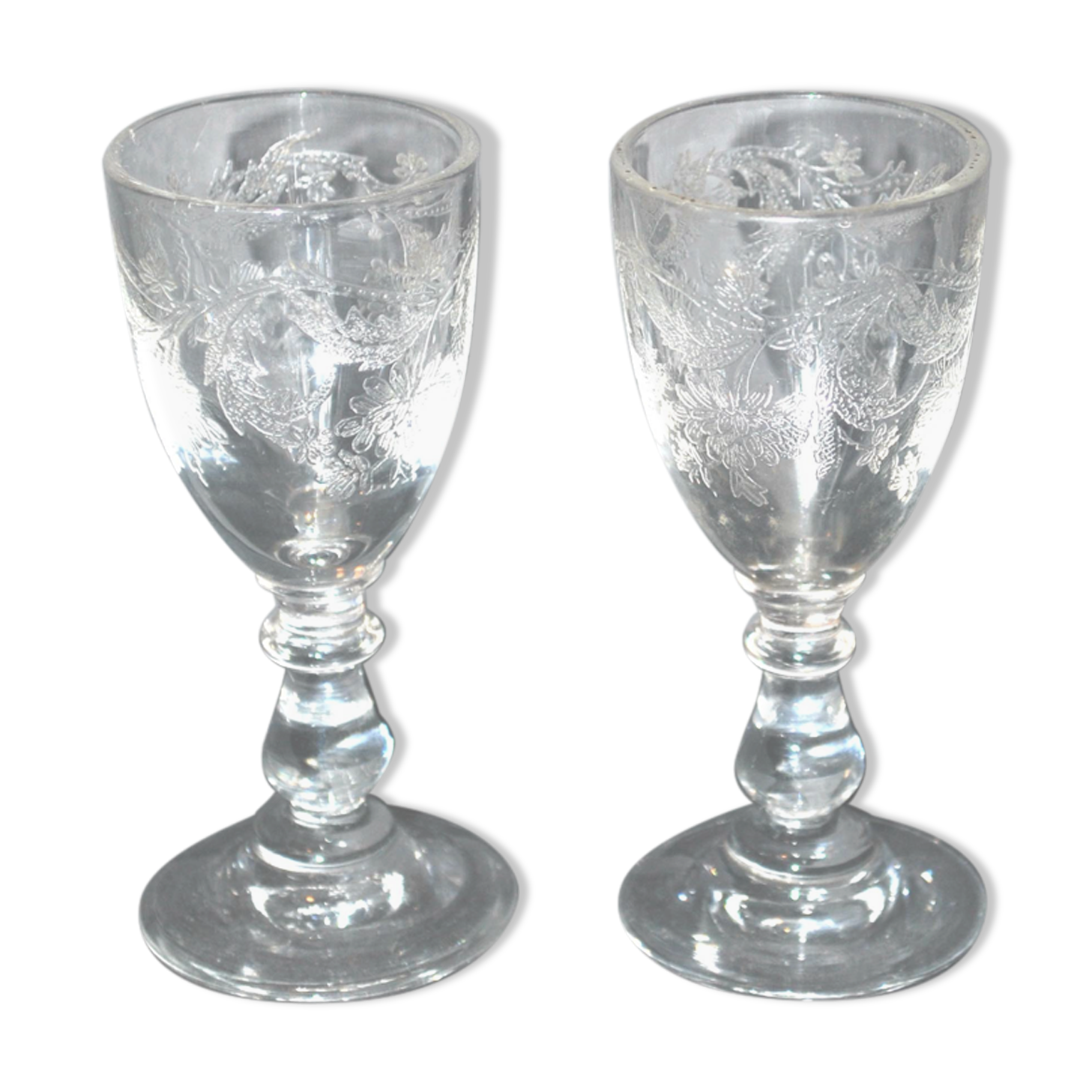 Set of 2 crystal liquor glasses engraved with acid floral decoration "rock crystal"