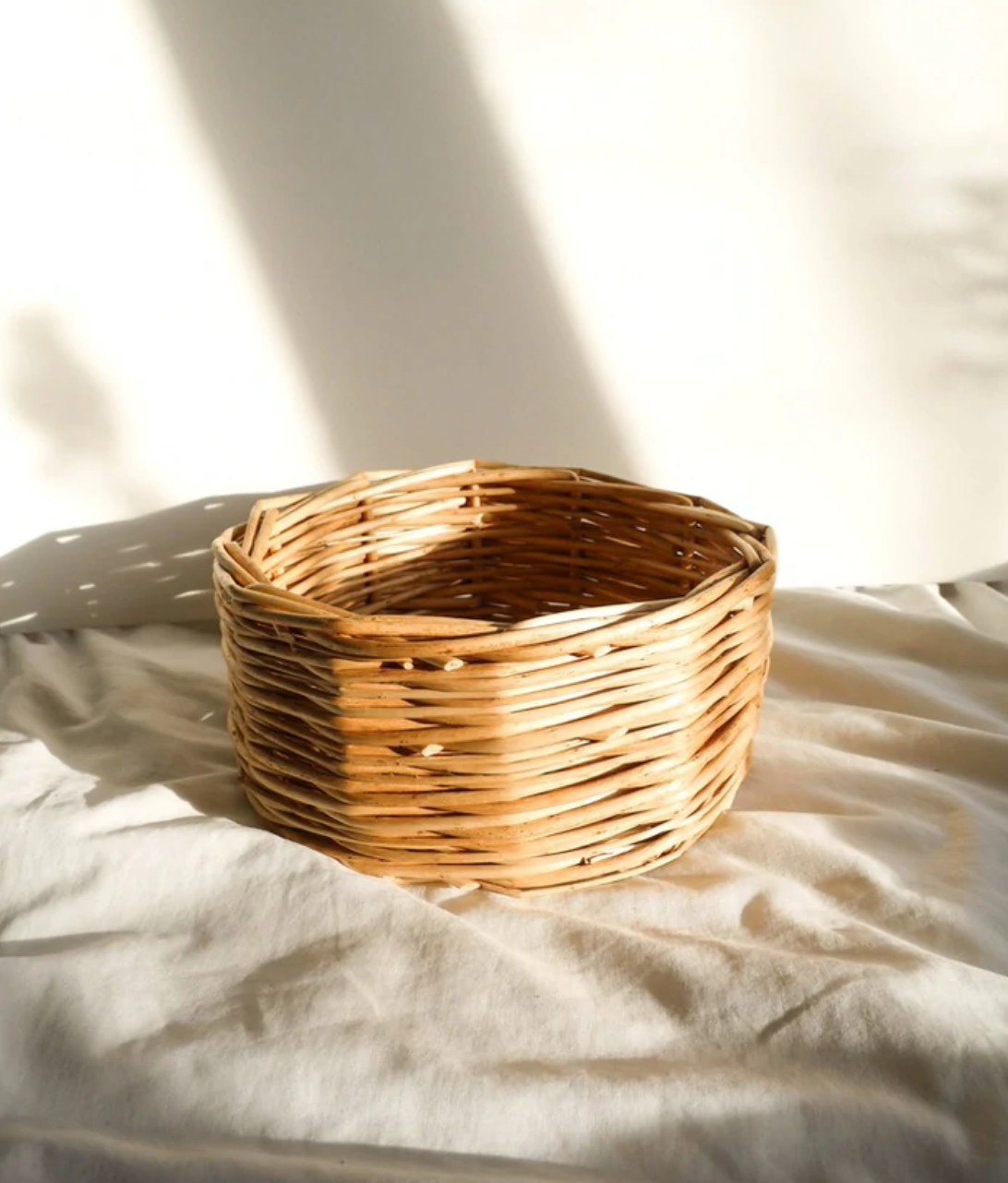 Natural basket wicker blond
