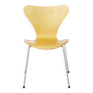 Chaise Arne Jacobsen - coquille