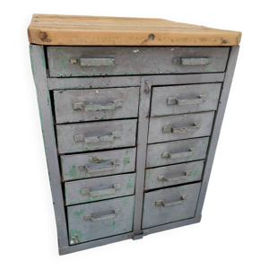 meuble à tiroirs ancien