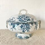Old soup tureen Saint Amand