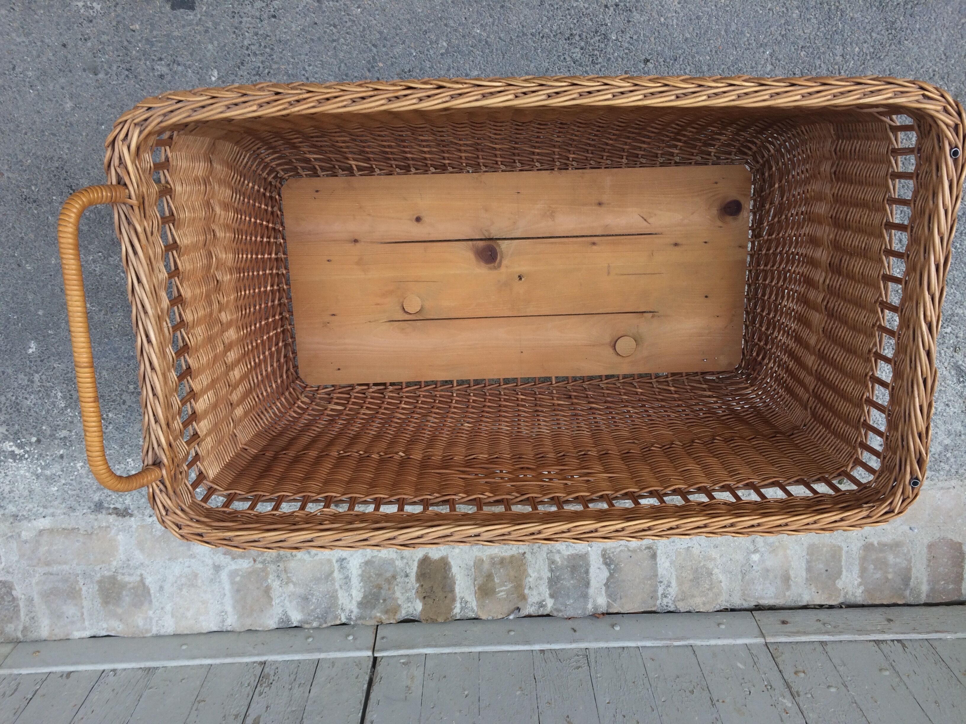 Large cradle wicker vintage organic mattress with "sound"
