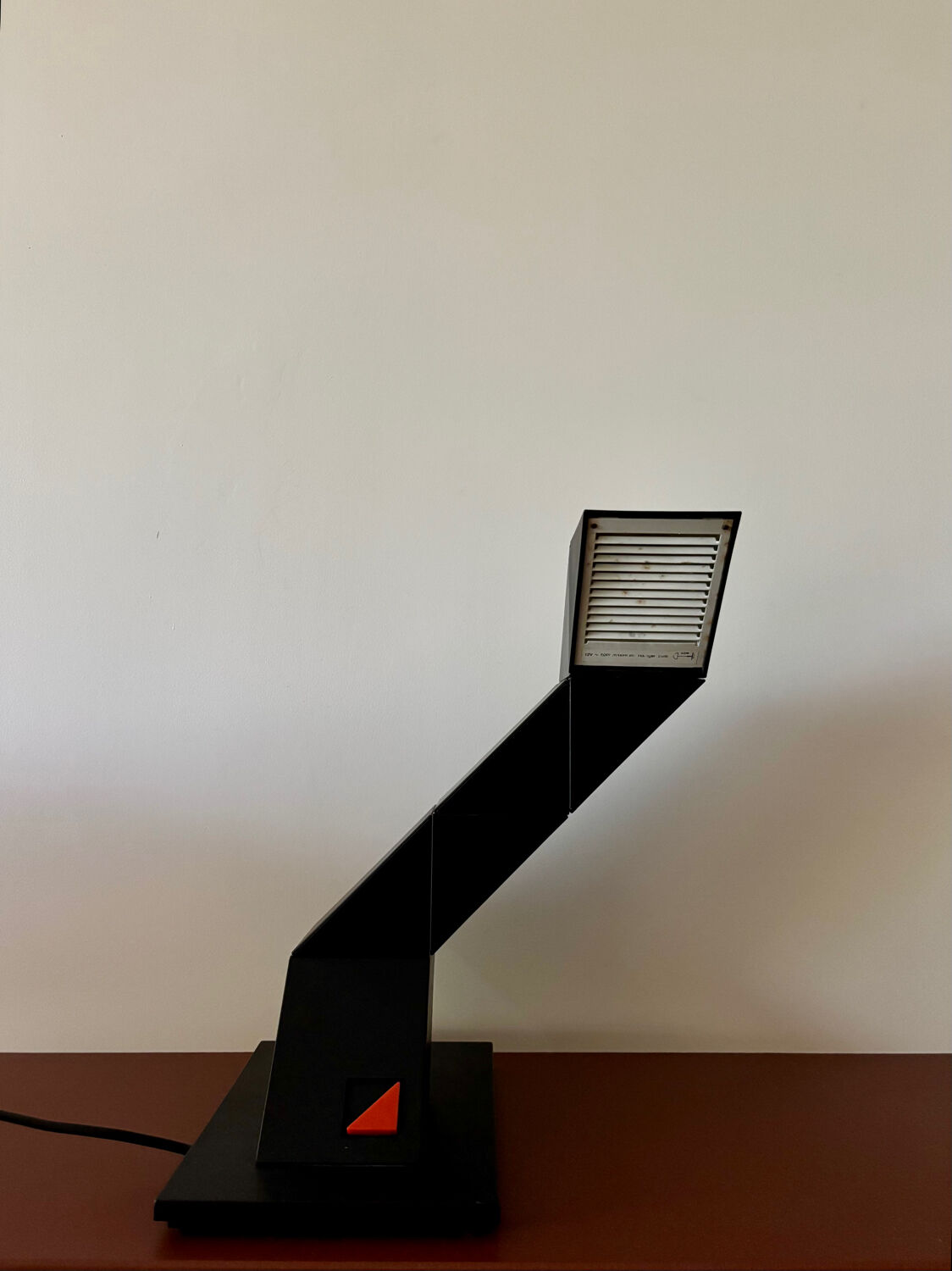 Zig Zag Shui LD Chan Lamp (Elite) - 80s