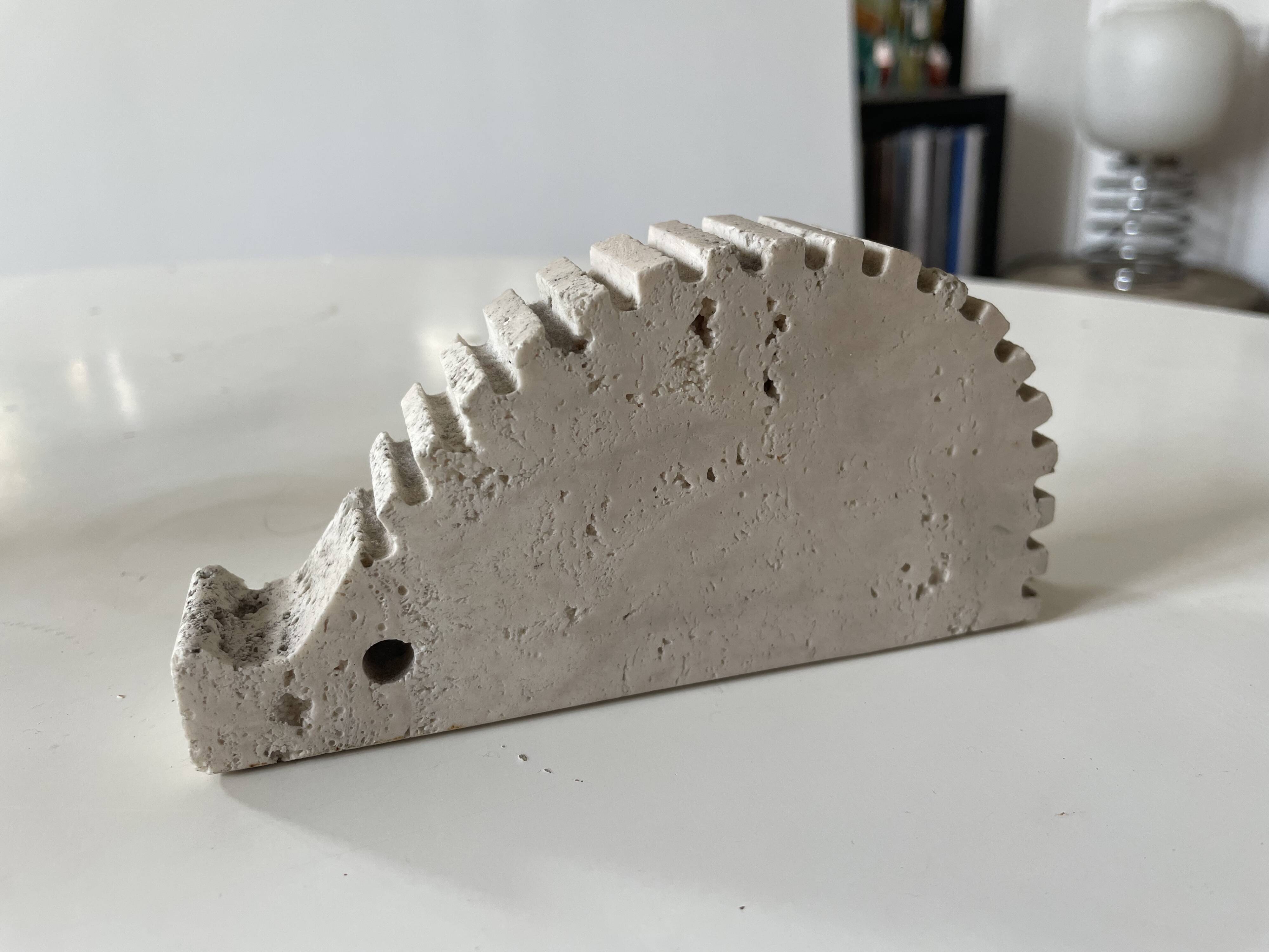 Rare Porcupine in travertine, Fratelli Manelli 1970