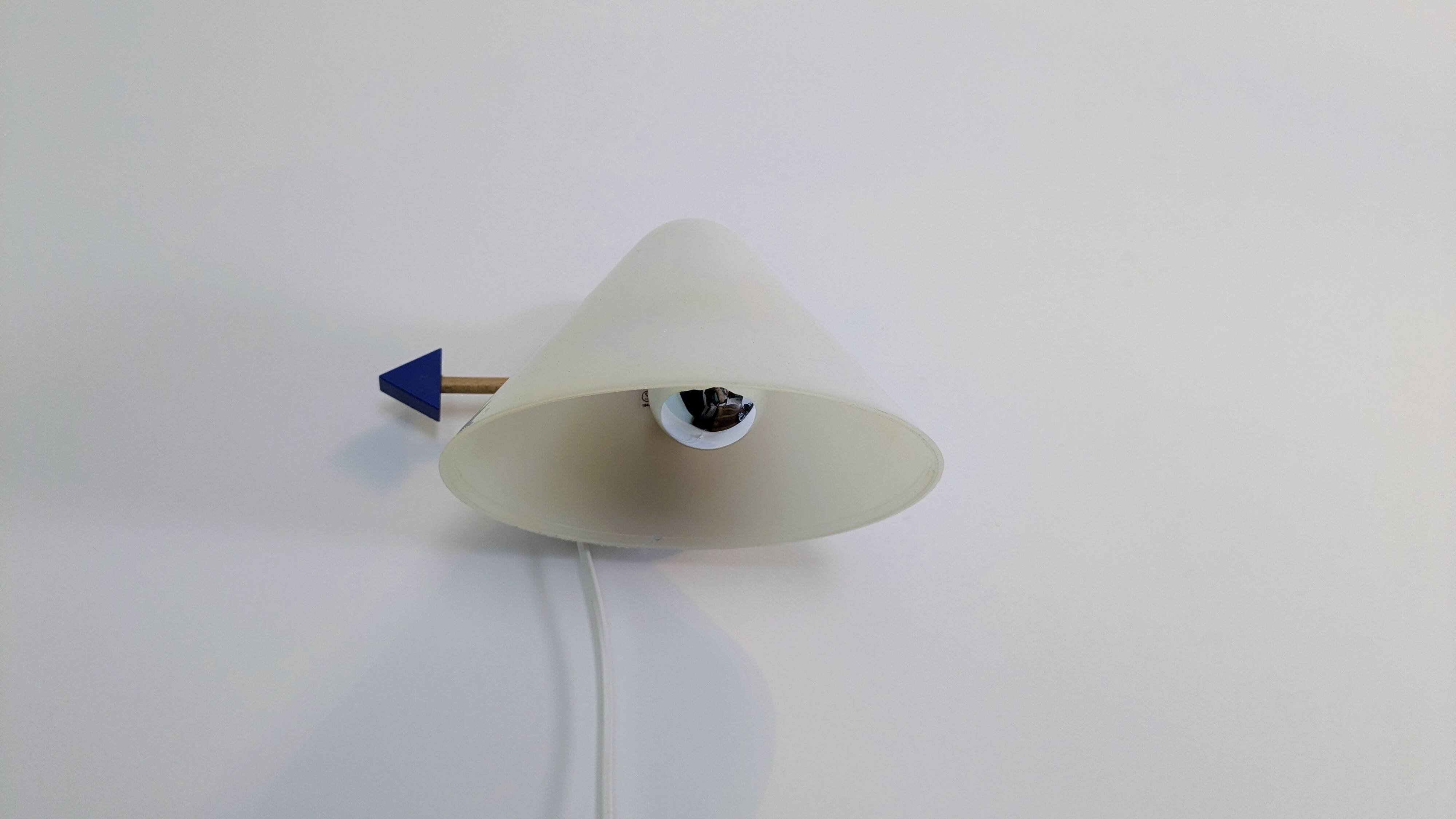 Vintage IKEA Stoja wall lamp – 1980s Memphis design