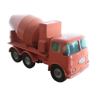 Ready mix concrète truck de Matchbox England réf 13