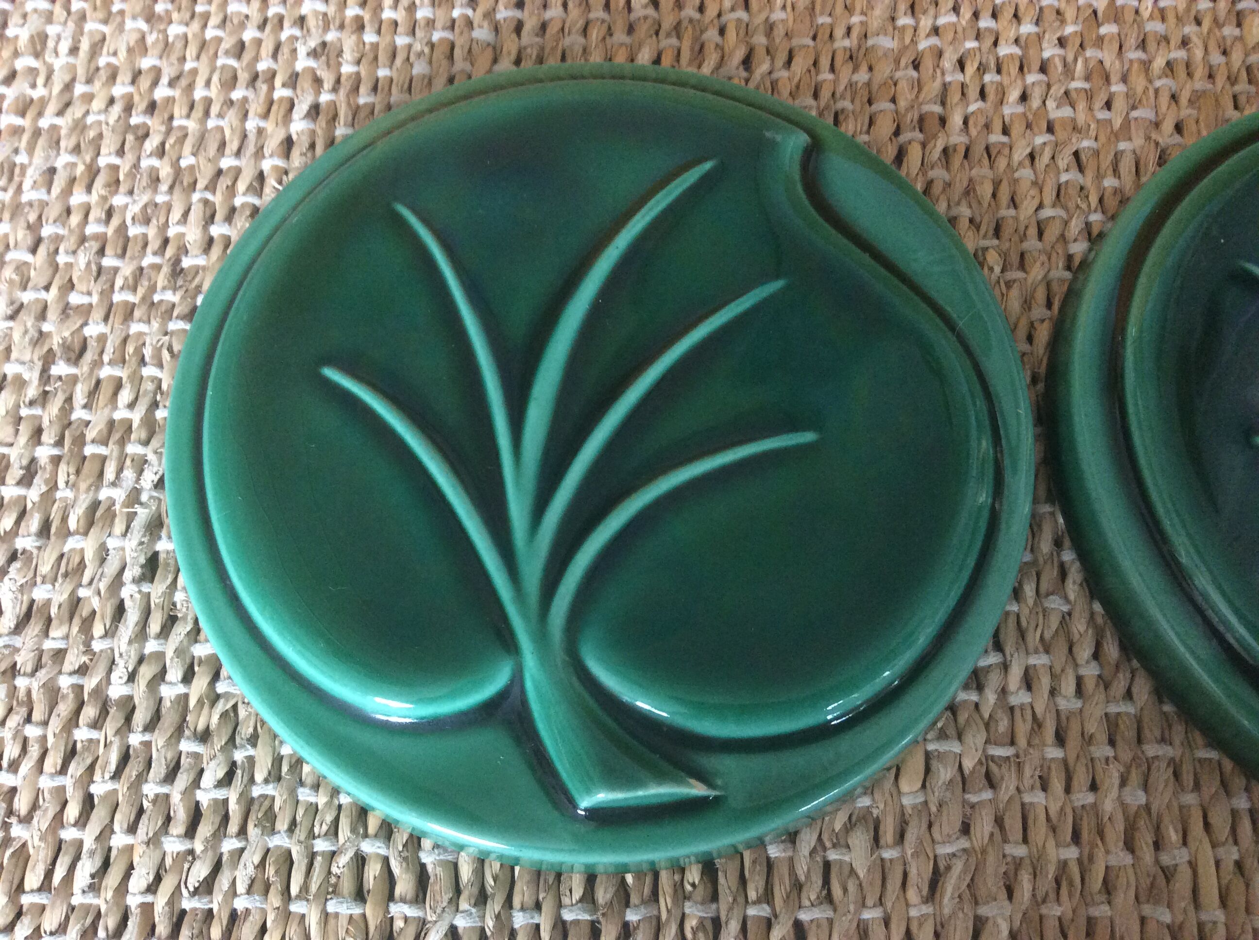 Slip bottle coasters