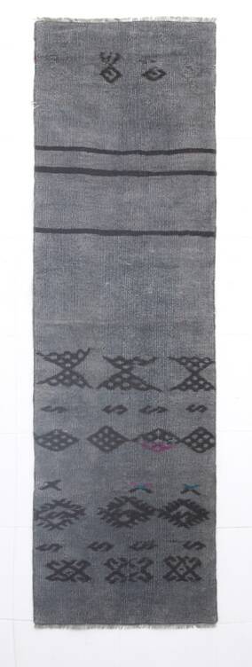 2x8 Vintage Gray & Black Runner Rug, 72x255Cm