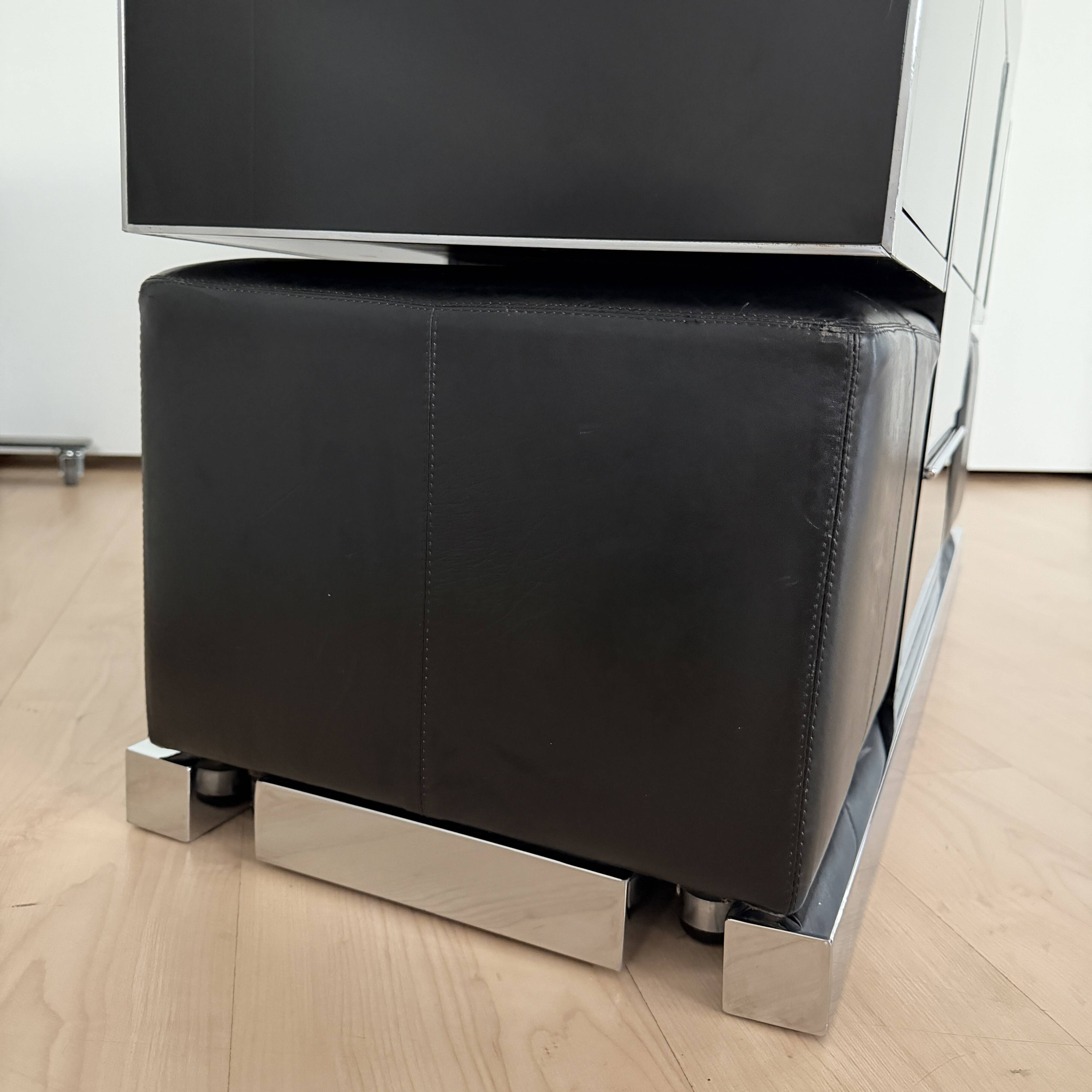 Willy Rizzo Dry Bar, Black Lacquer, Chrome, Leather, Italy circa 1970