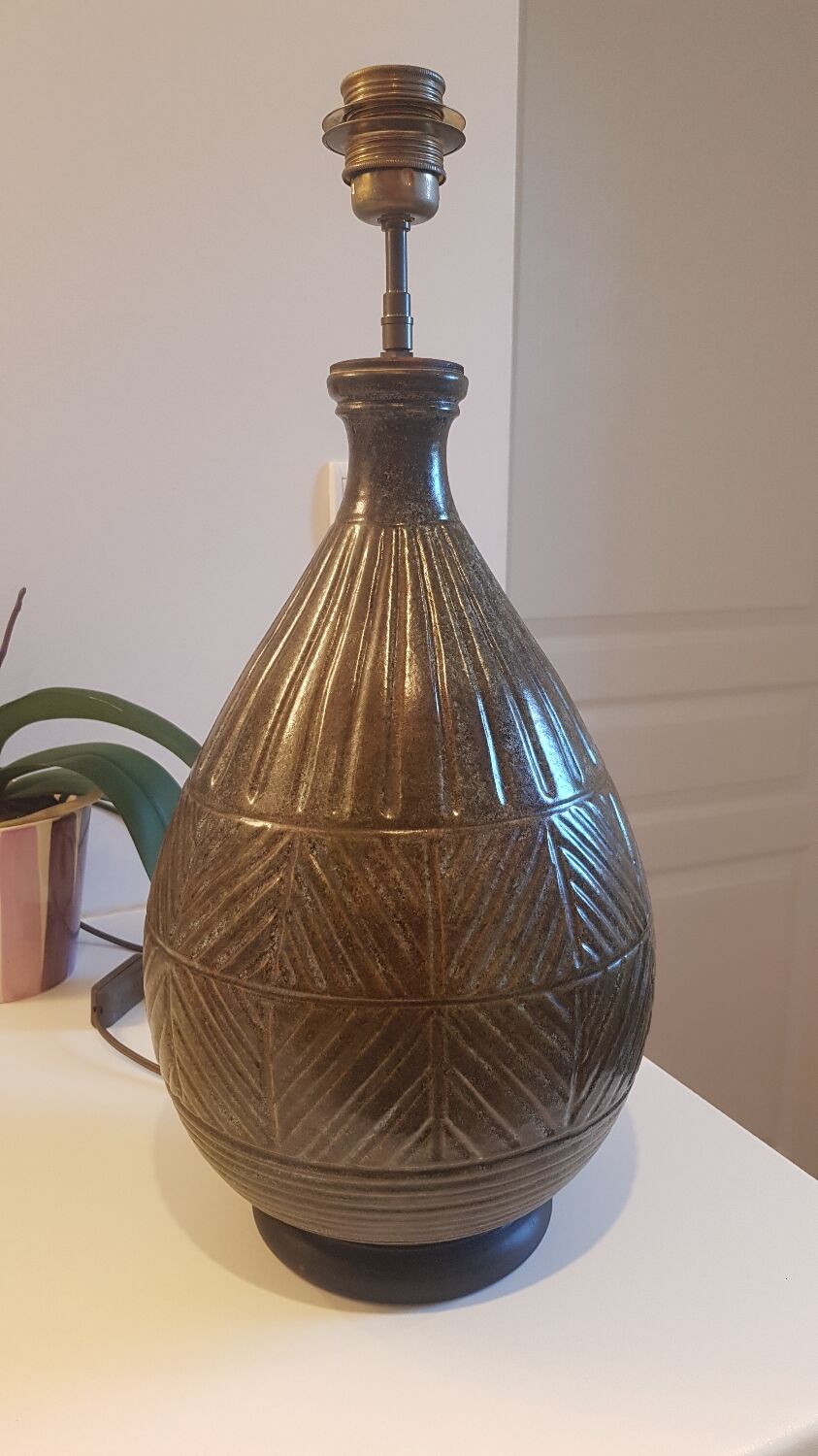 Ceramic table lamp foot the potters' barn