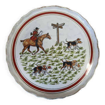 Large serving dish, Couleuvre porcelain, Hunting, Pierre Chambry