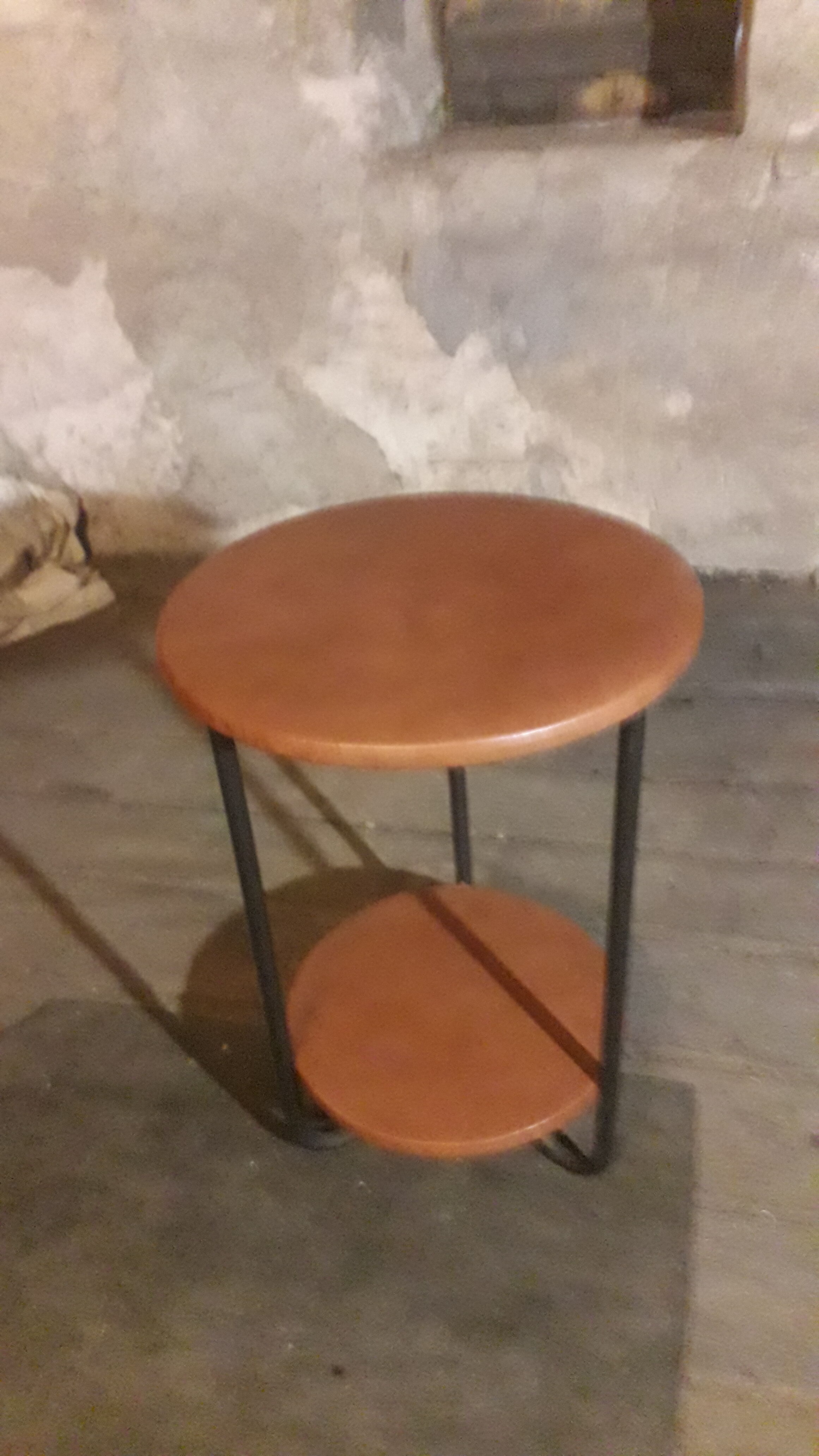 Bauhaus table