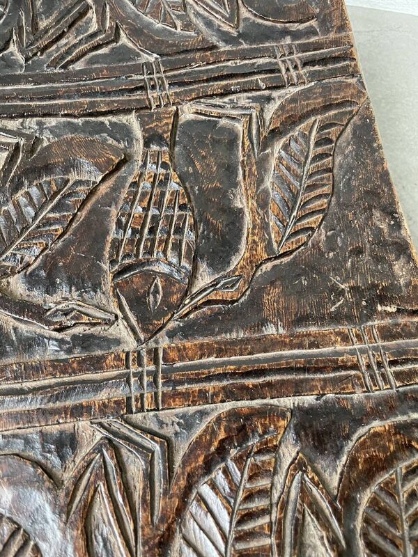 Tabouret repose-pieds africain