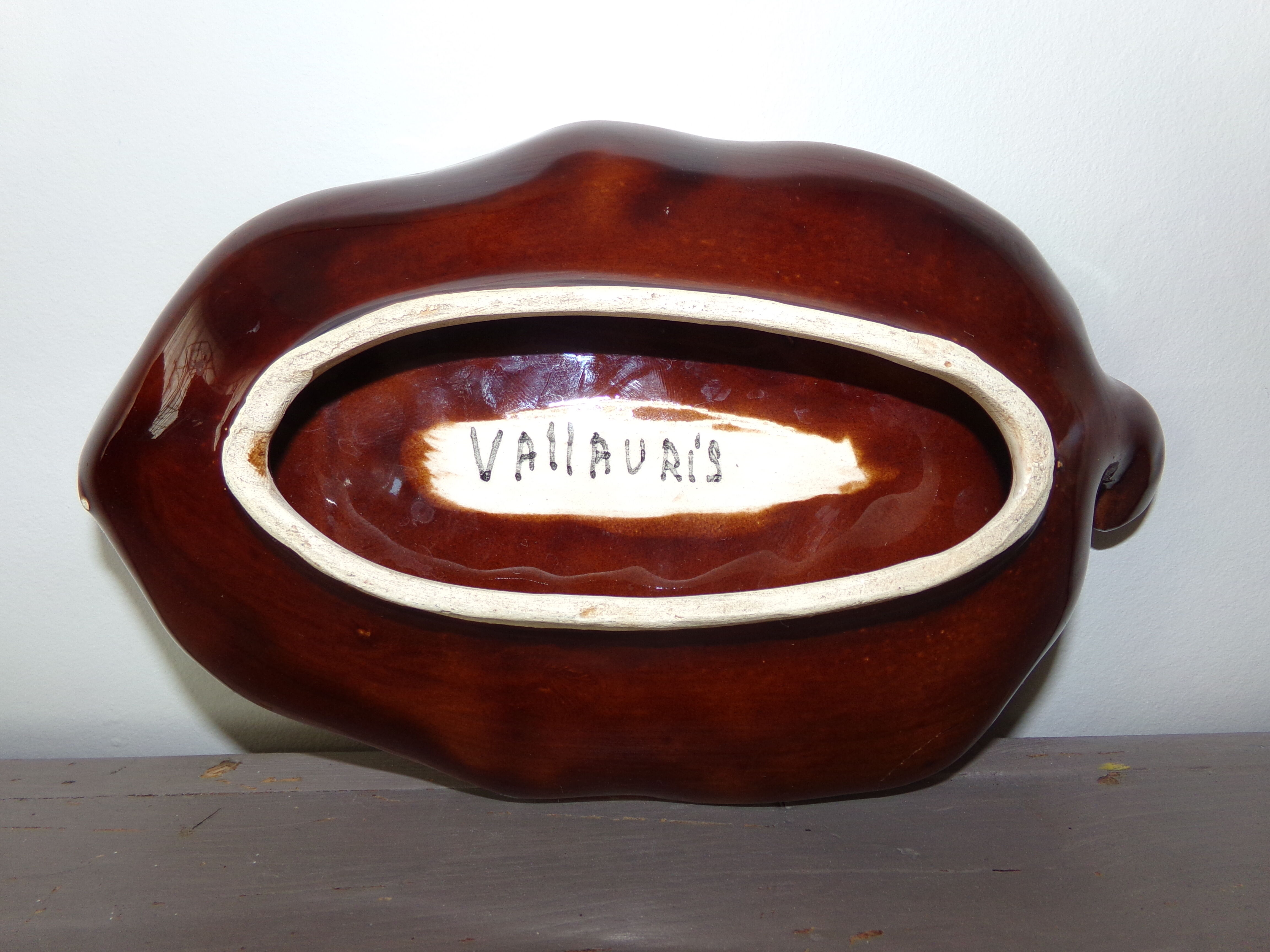 Vallauris leaf-shaped cup