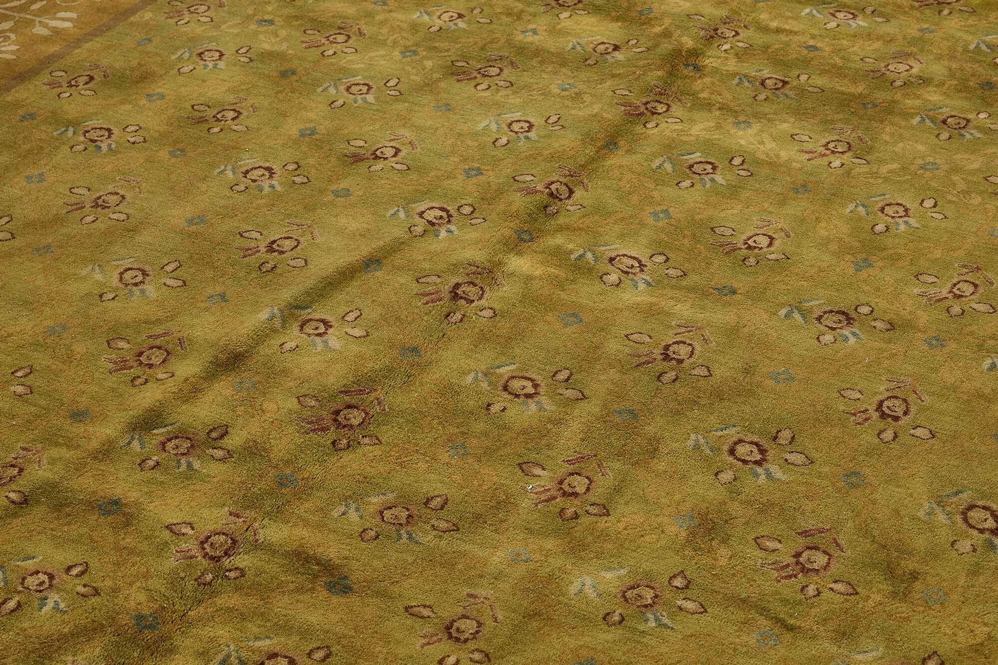 Turkish Handknotted Wool Oushak Rug 295 cm x 407 cm