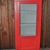 Vintage red showcase