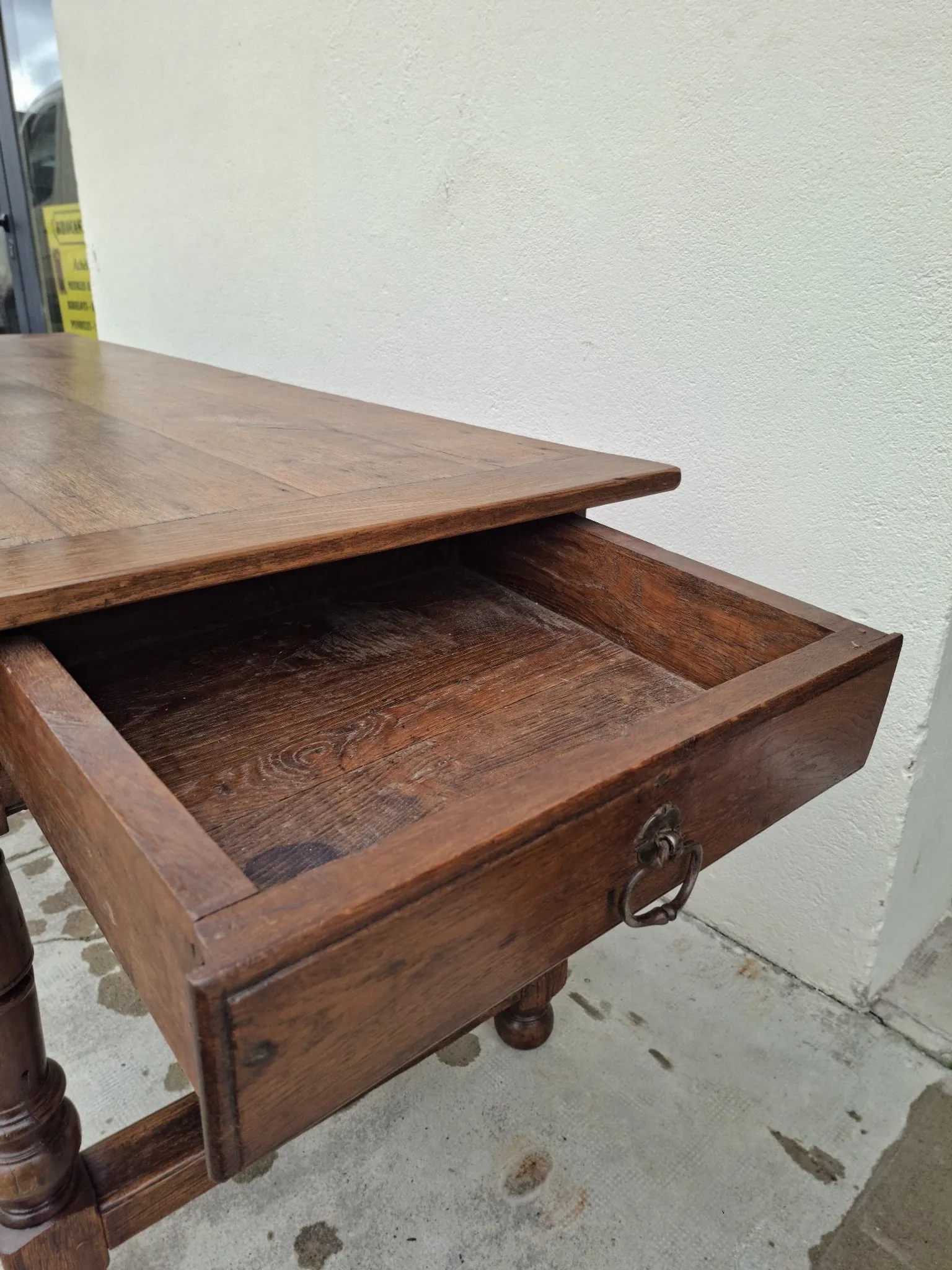 Rustic Burgundy farmhouse table from the 18th century in solid oak.