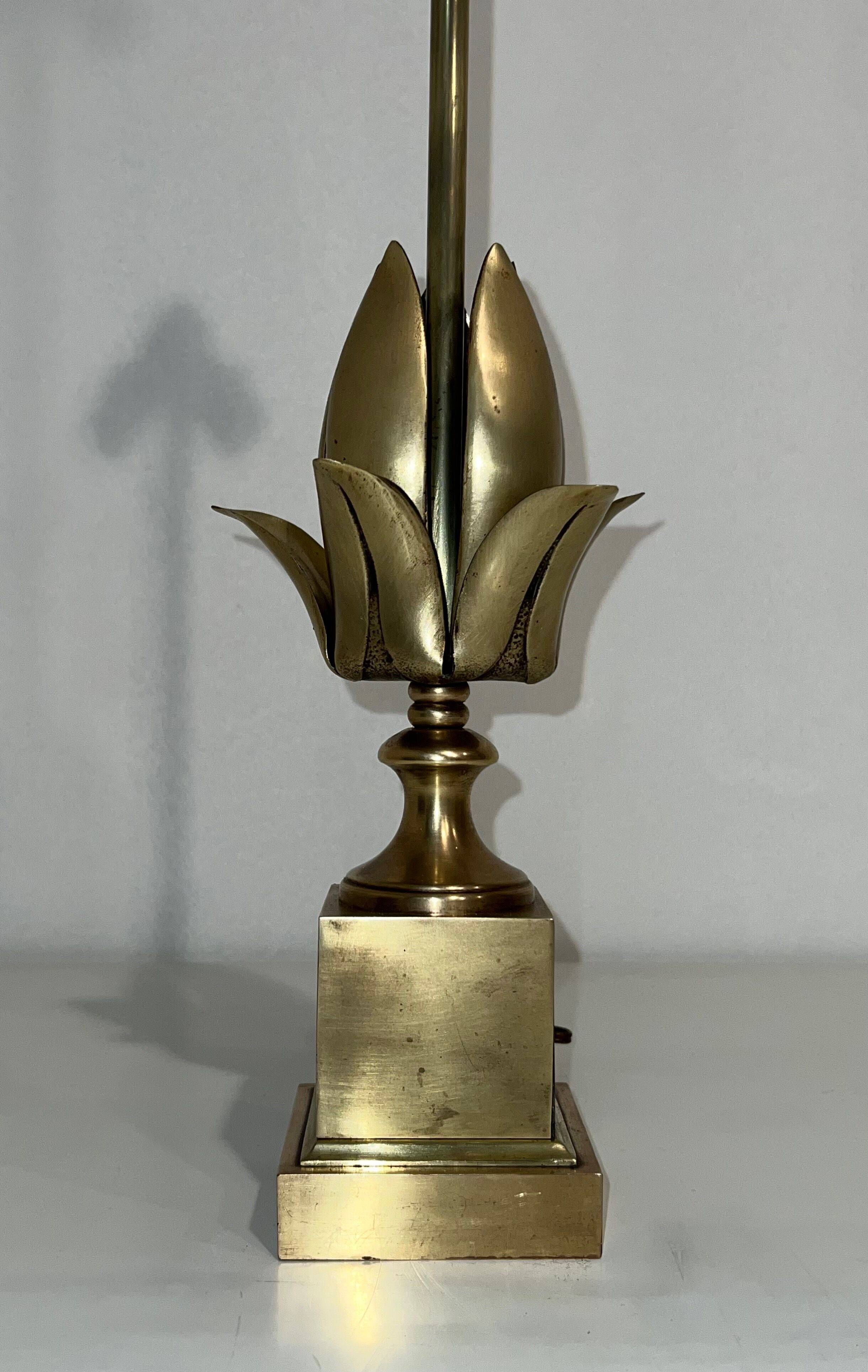 Brass flower lamp