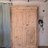 Large wardrobe - hanging space and shelves