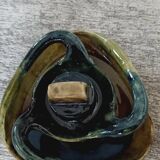 Ceramic pocket emptier