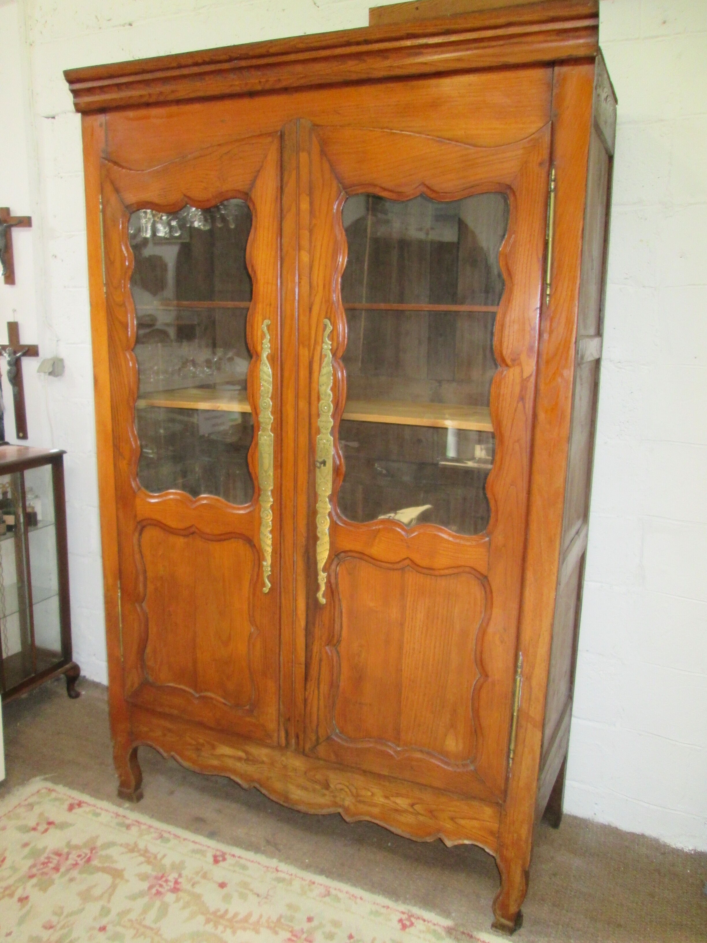 Chataignier library cabinet