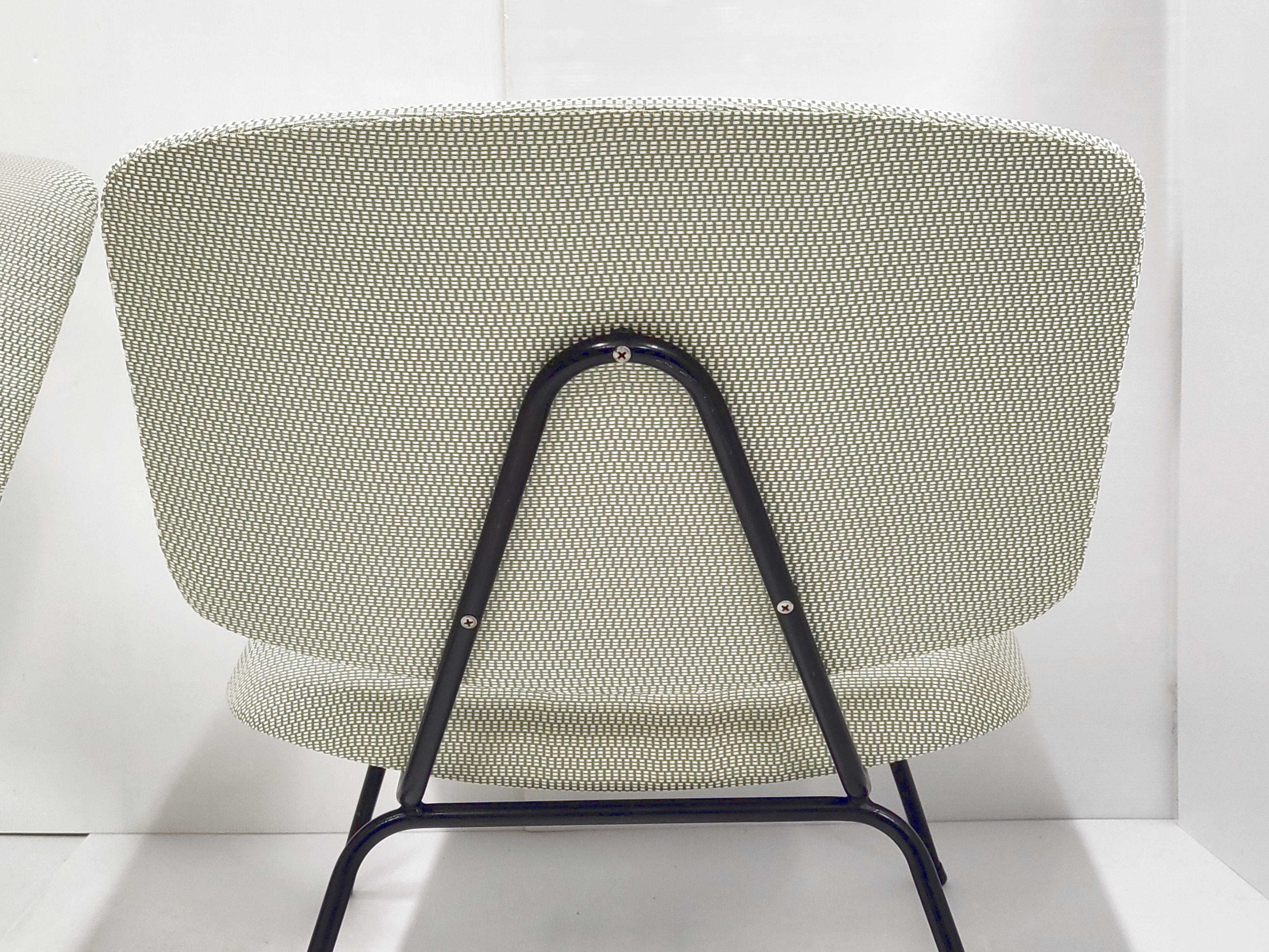Paire de chauffeuses CM190 de Pierre Paulin pour Thonet