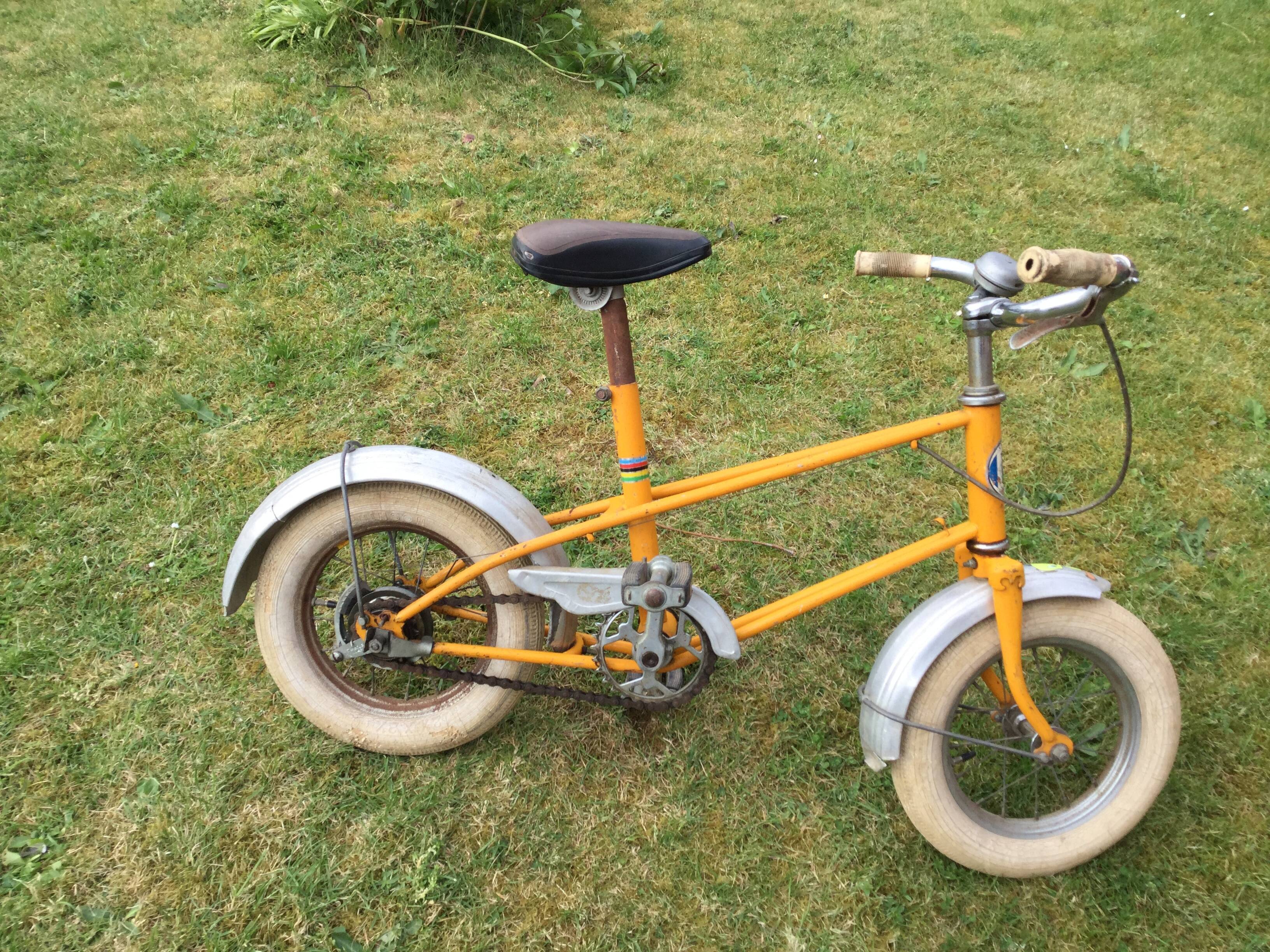 Child bike France Loire