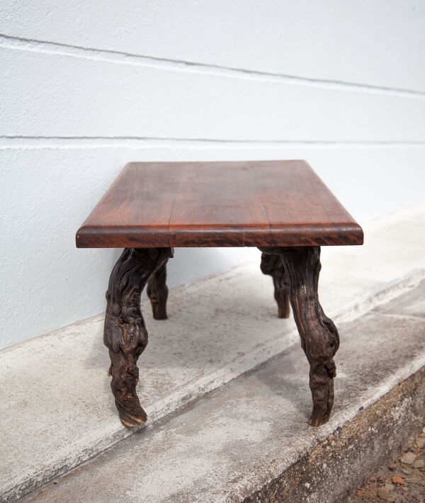 Table basse ceps de vigne et bois vintage