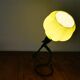 Lampe de table articulée moderniste en verre et laiton à boîtier vert
