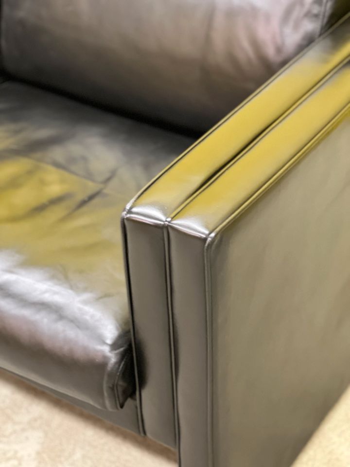 Walter Knoll Studio Line Series black leather 2 seater sofa designed by Jürgen Lange