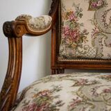 Fauteuil sculpté style Louis XVI