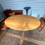 Florence Knoll Oval Desk Table for Knoll International circa 1980