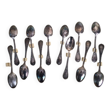 12 petites cuillères à moka christofle marly