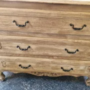 Wooden chest of drawers