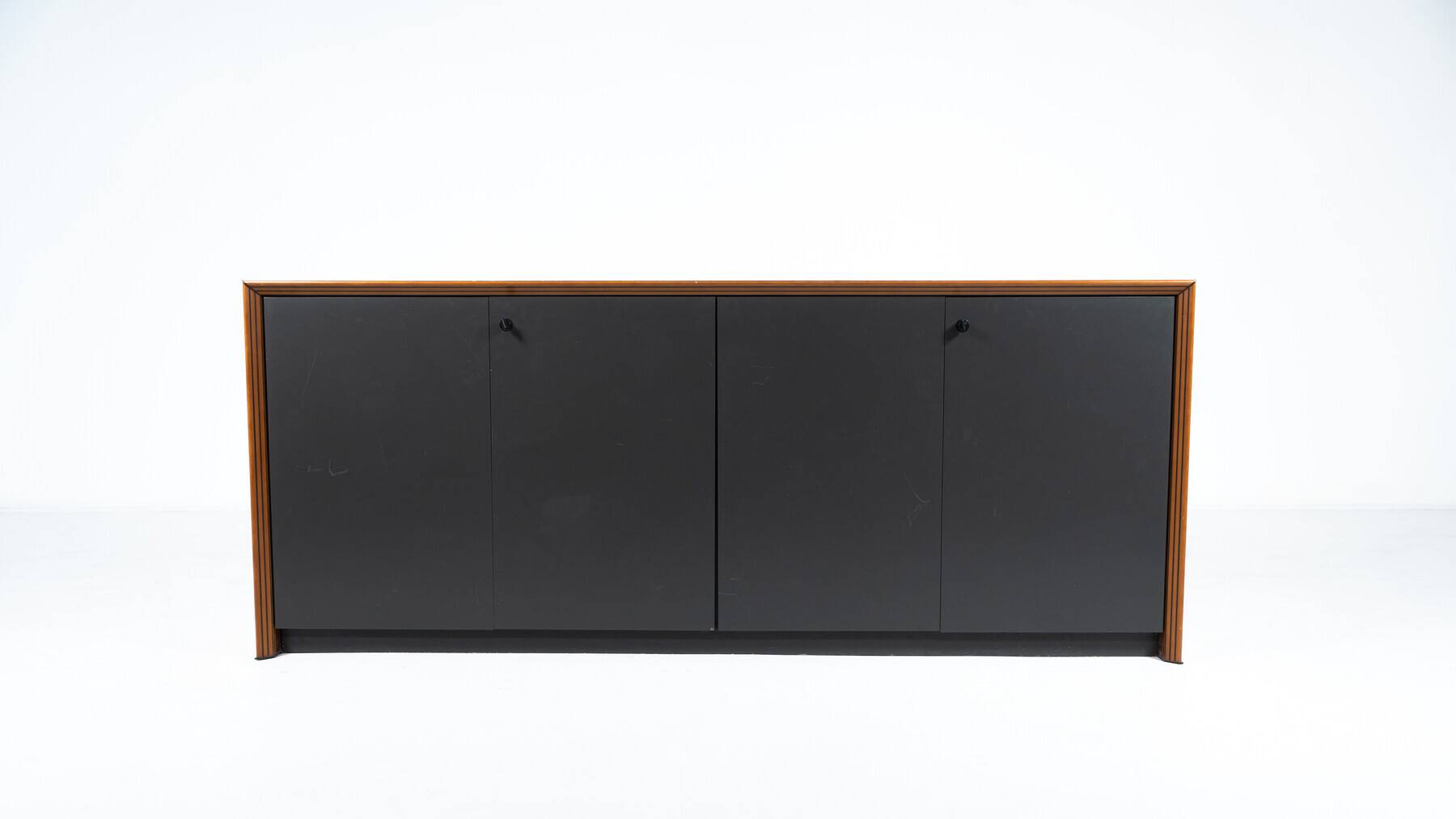 Buffet Artona Mid-Century Modern par Afra & Tobia Scarpa pour Maxalto