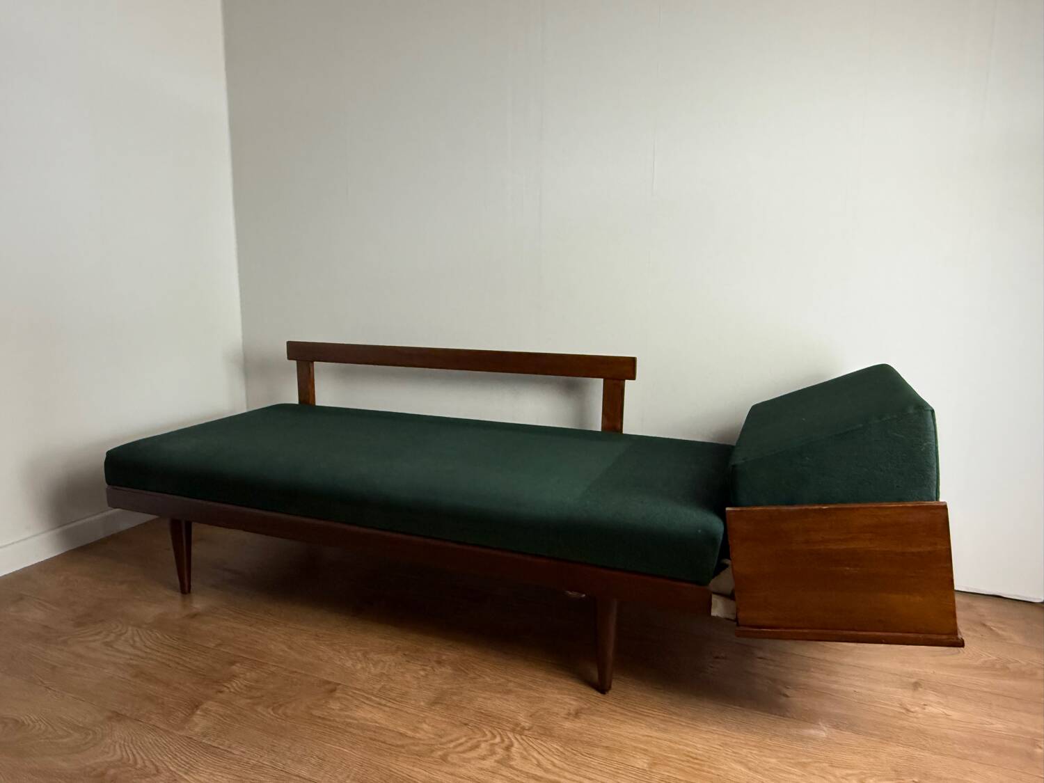 "Svanette" sofa or DayBed, Norway 1960, svane combina - vintage-