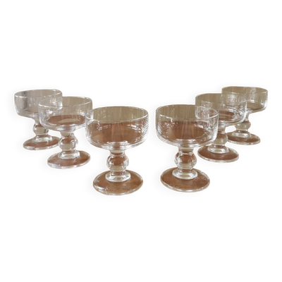 Suite de 6 coupes à Champagne vintage années 70 cristal