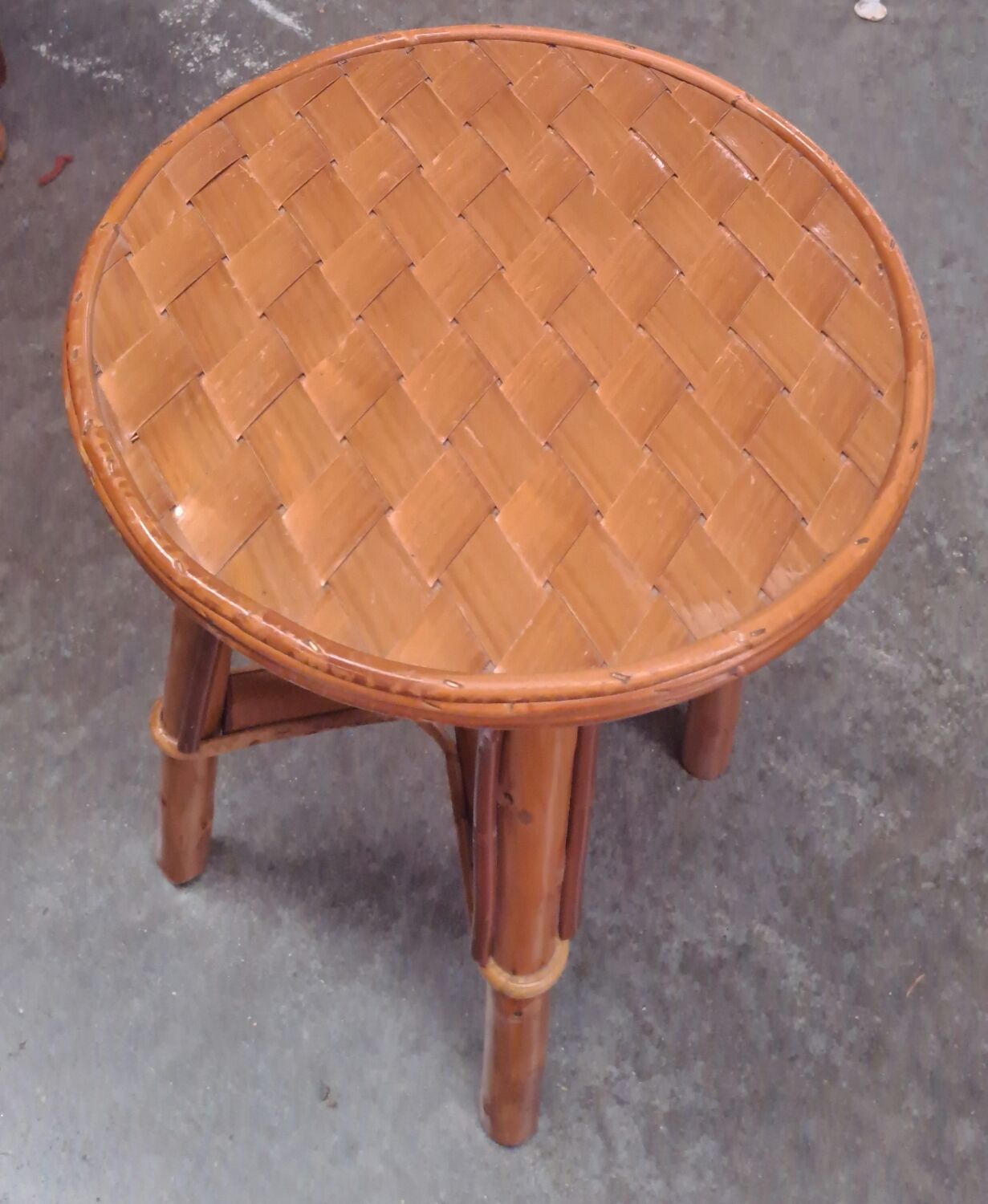 Tabouret en rotin