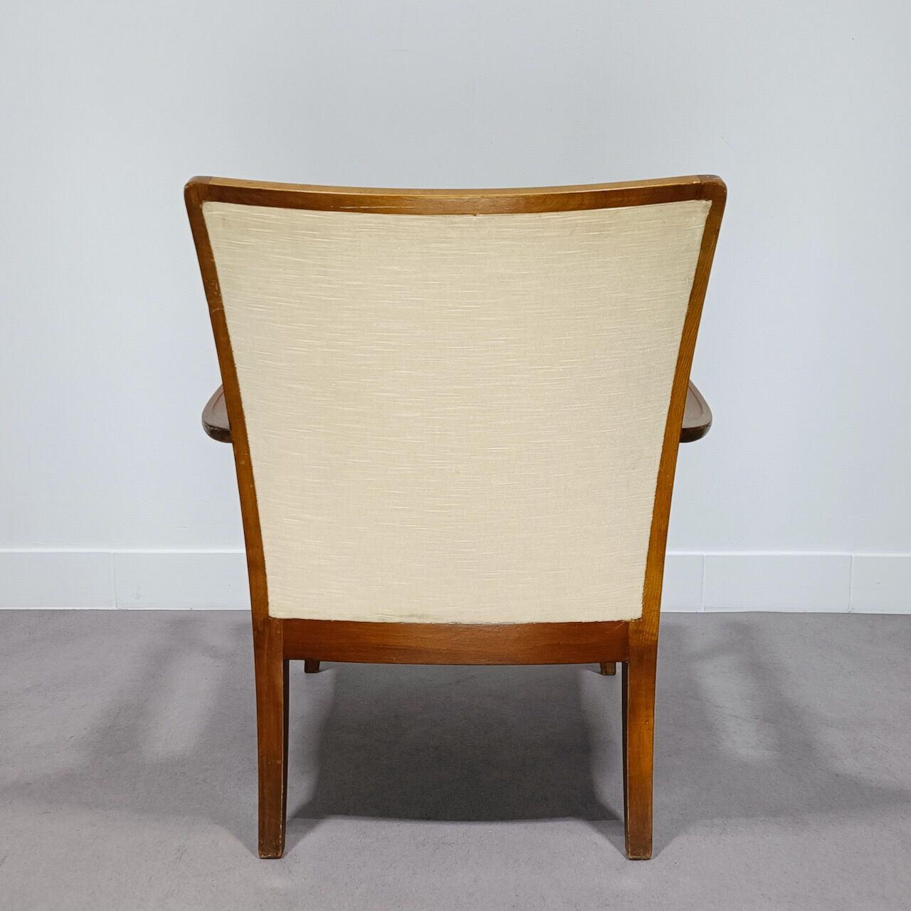 Knoll Antimot chair