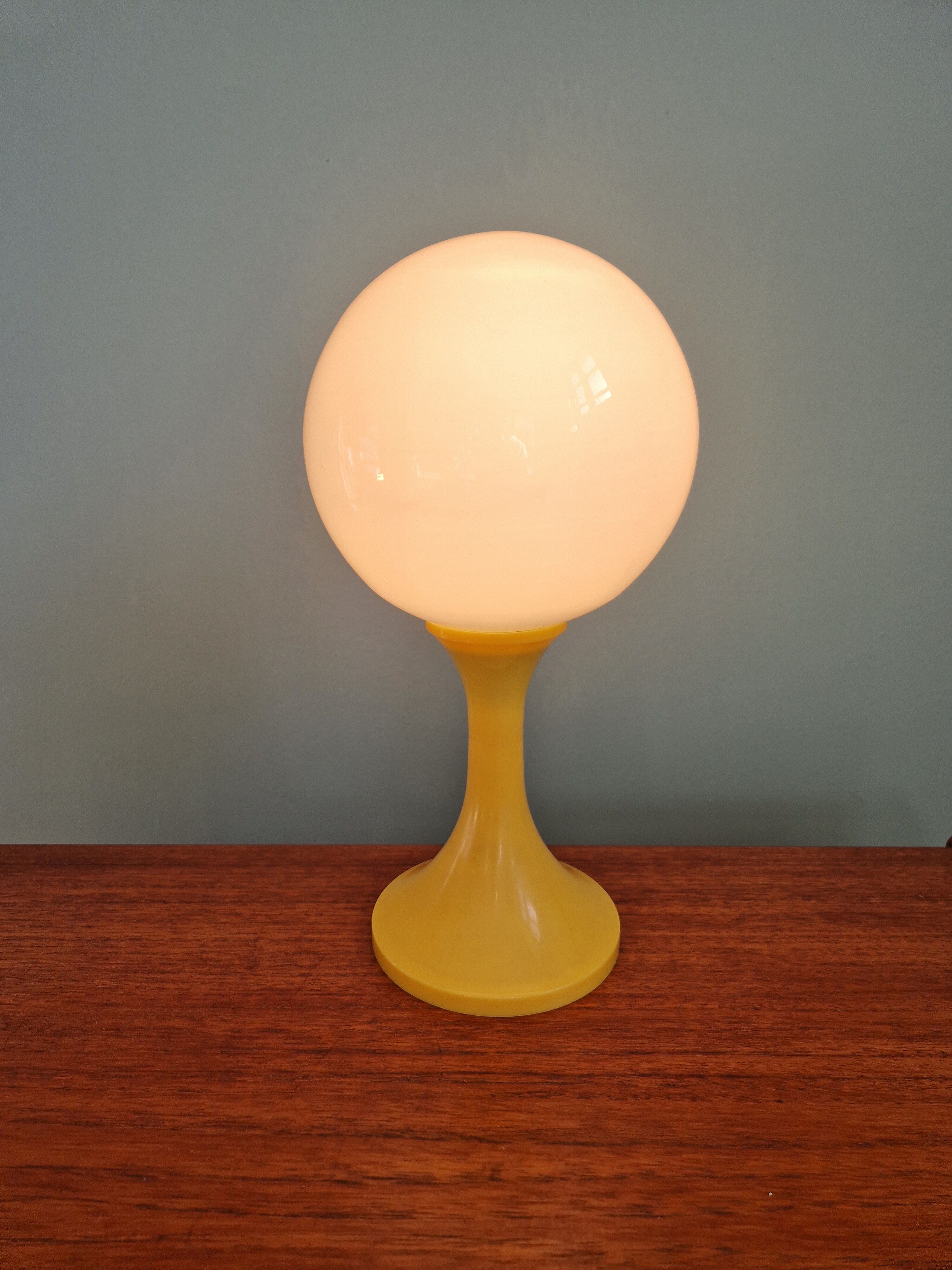Vintage opaline lamp, 70s