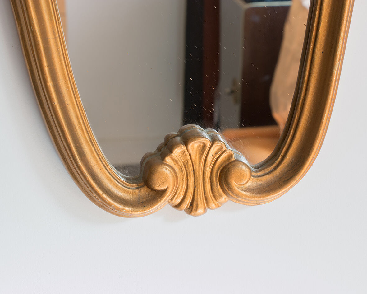 Golden mirror 68x43 cm