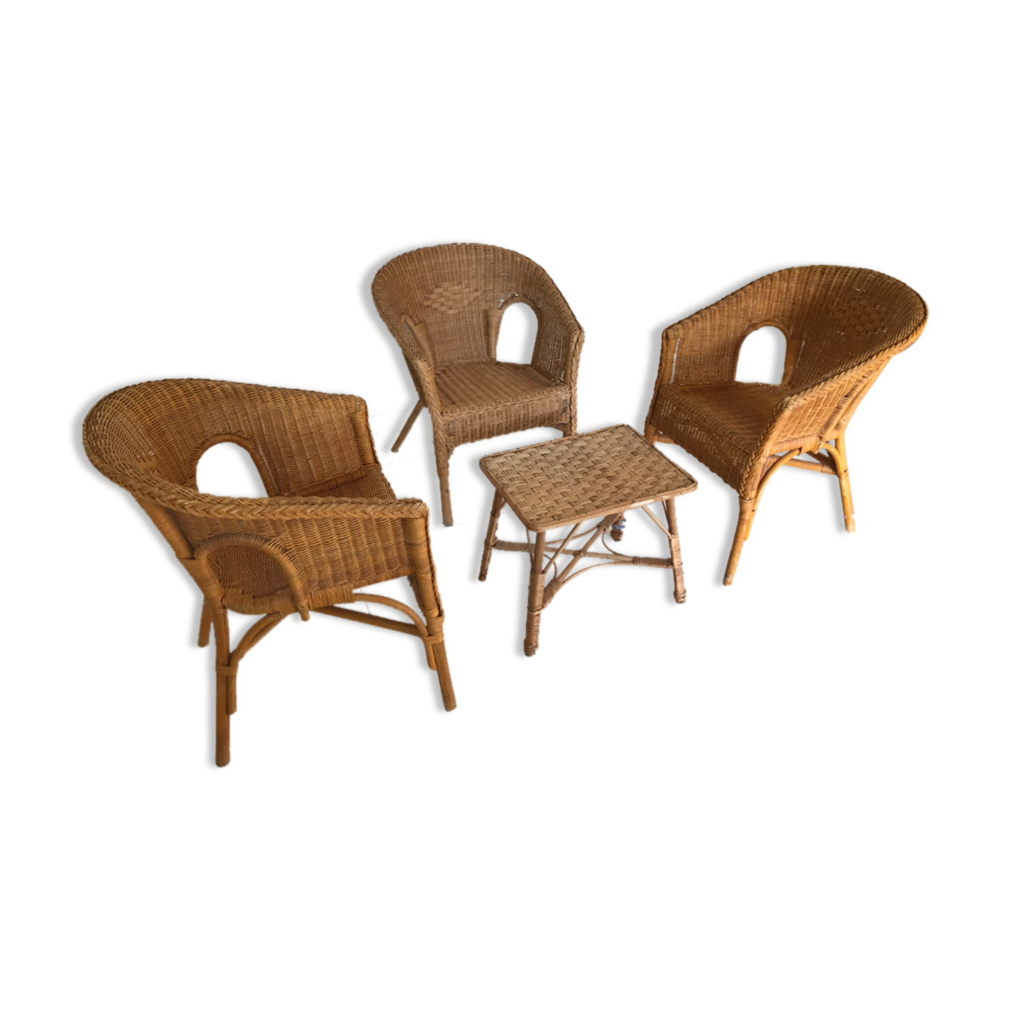 Vintage rattan garden set