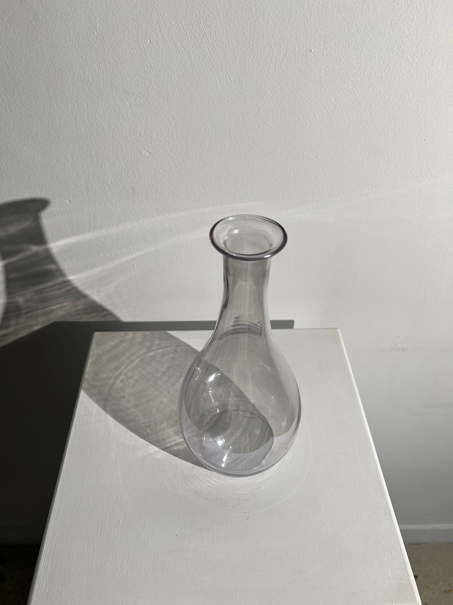 Modern glass vase